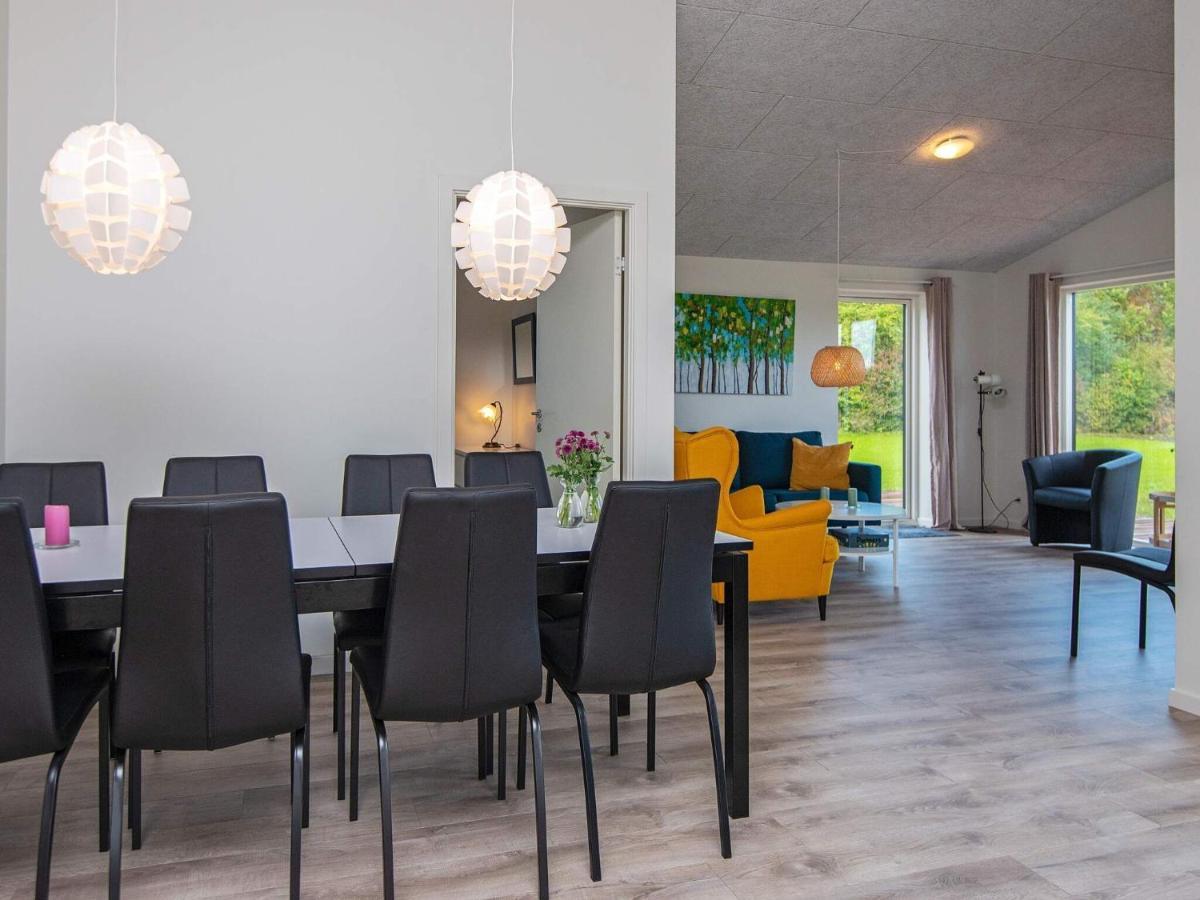 8 Person Holiday Home In Ansager Eksteriør billede
